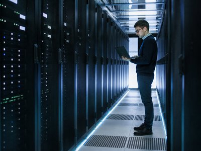 Глава Anthropic закликав уповільнити розвиток передових ШІ-моделей