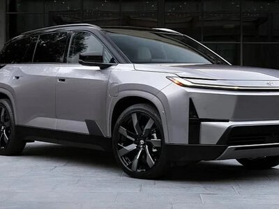 Toyota знову відклала випуск електричного Highlander: що запропонують натомість (ВІДЕО)