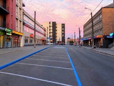 У Хмельницькому з 1 жовтня запрацюють дві нові платні парковки