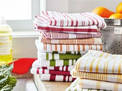 Жир, плями й запах: як ефективно випрати кухонні рушники