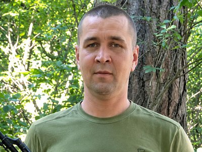 Новосанжарська громада прощається з полеглим захисником Романом Шишацьким