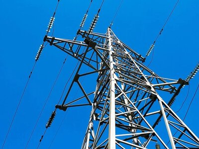 Знеструмлення у п'яти областях: енергетики звернулися до українців із проханням