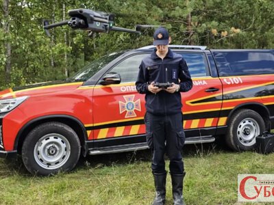 Пішов по гриби й не повернувся: біля Кам’янки 40-річного чоловіка знайшли після пошуків із дроном