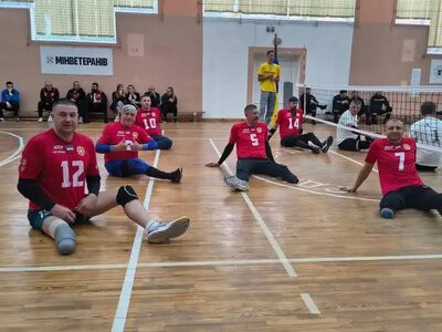 Рівненська волейбольна команда ветеранів виборола 6 місце на Чемпіонаті України