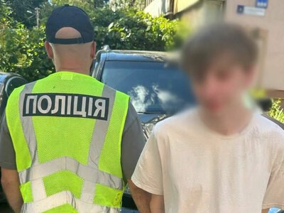 «Гранати та запали для клієнтів»: у Святошинському районі затримали чергового торгівця зброєю