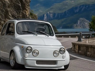 В Італії представили рестомод Fiat 500 Scattante на базі авто 1973 року