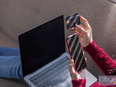 Одне повідомлення про посилку коштувало мешканці Чехії понад 100 тисяч крон