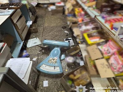 Розбив холодильники і погрожував жінкам ножем: на Обухівщині повідомили підозру чоловіку