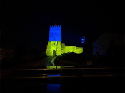 У Луцьку знову підсвітять В’їзну вежу замку кольорами українського прапора