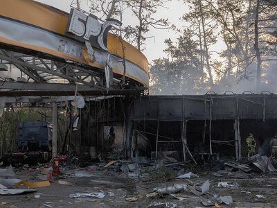 Росіяни знову вдарили по АЗС у Києві