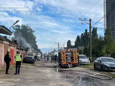 Друга хвиля дронової атаки на Київ - відомо про двох постраждалих, у кількох районах впали уламки