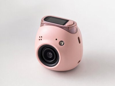 Fujifilm представила компактну цифрову камеру Instax Pal 2