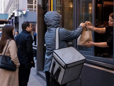 DoorDash інвестує $125 млн у Wonder і купить її бізнес за $300 млн у США