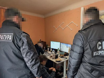 У Дрогобичі троє чоловіків викрали понад 610 тисяч акаунтів у Roblox і продавали їх росіянам
