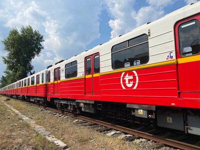 Привласнили 137 млн гривень на вагонах: сім учасників схеми отримали підозри, серед них - експосадовець київського метро