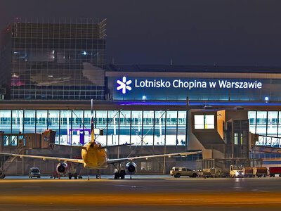 У Варшаві евакуювали аеропорт Шопена, шукають бомбу (ВІДЕО)