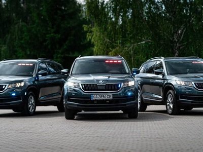 Авто без розпізнавальних знаків ловитимуть водіїв ще у двох областях