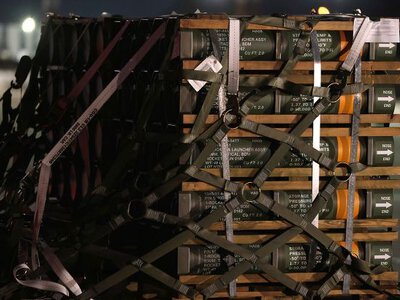 Оборонна галузь вимагає скасувати збір за експорт зброї, тоді як Рада відмовилась спрямовувати ці кошти на армію