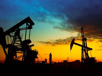 Ціни на нафту знизилися на тлі несподіваного зростання запасів у США