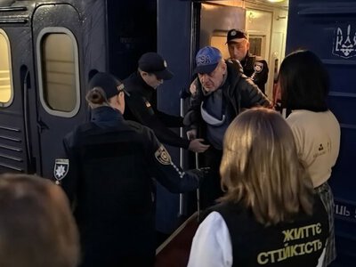 Евакуаційним поїздом із Донеччини на Рівненщину прибули 25 людей