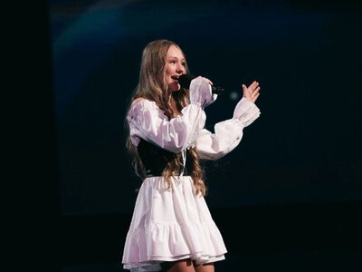 13-річна українка підкорила Україна має талант рідкісною технікою співу: отримала три так