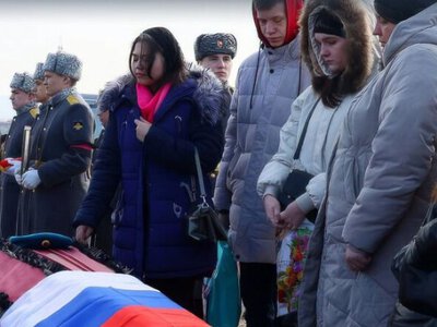 Москалям почали платити копійки за те, що здихають на війні в Україні