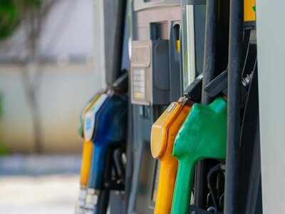 Буде чинною до кінця жовтня: у Росії продовжили важливу заборону