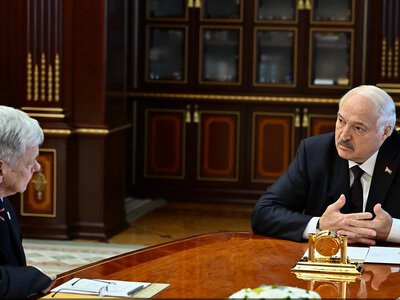 США знімуть санкції з двох білоруських підприємств, Лукашенко звільнив десятки політв'язнів (Оновлено)