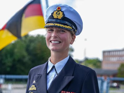 Бойовий корабель ВМС Німеччини вперше очолила жінка