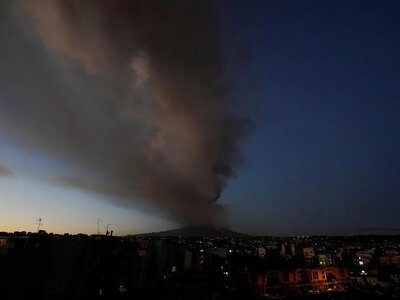 В Європі вулкан викинув попіл на 4 км: рейси призупинили