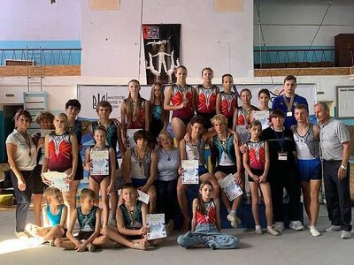 Миколаївські акробати здобули низку нагород на національних змаганнях