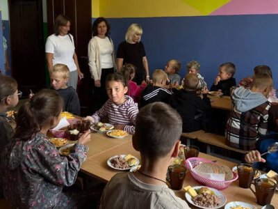 У двох закладах Колодяжненської громади перевірили організацію безкоштовного харчування