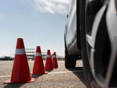 34 тисячі за ревіння авто: водіїв можуть почати штрафувати за гучний вихлоп 