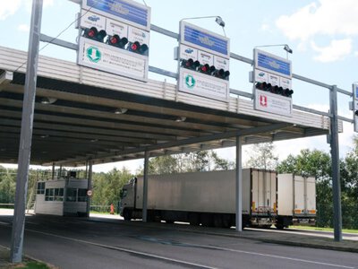 Естонія вислала громадянина Росії за понад 250 порушень і погрози українцям
