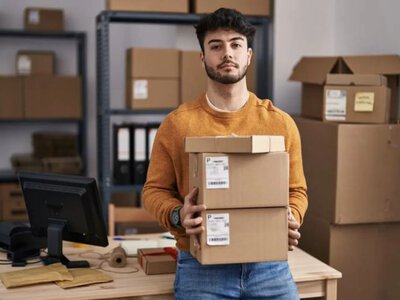 Верховна Рада підтримала скасування пільг на посилки з AliExpress і Temu вартістю до 150 євро
