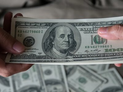 Українські банки очікують зміни курсу: що буде з доларом найближчими днями 