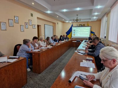 «Захист України» та шкільне харчування: що обговорили освітяни Стрийщини
