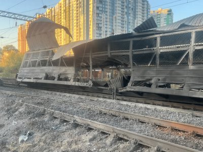 У Києві вже 16 постраждалих: у поліції показали наслідки обстрілу