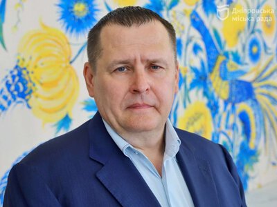 Дніпро доводить свою вдячність справами: мер Філатов привітав рятувальників з їхнім професійним святом