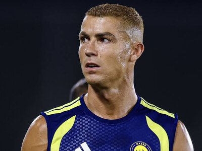 На кону 500 мільйонів доларів. Роналду готується купити знаменитий клуб
