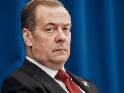 Медведєв заявив, що росія може зникнути: назвав головну причину