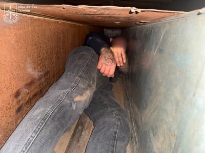 На Одещині судитимуть водія, який сховав військовозобов'язаного у вантажівці