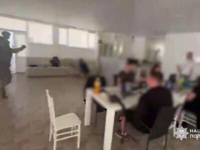 Верховна Рада ухвалила закон для посилення боротьби з шахрайськими кол-центрами: деталі