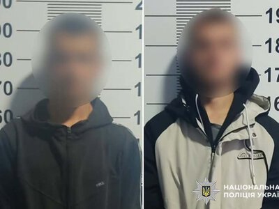 Крадії кукурудзи поранили двох охоронців поля