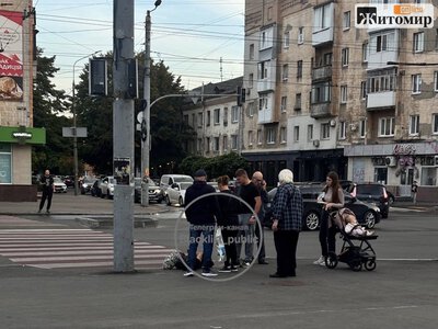 На перехресті Київської та Східної у Житомирі жінка впала без свідомості