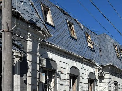 Росіяни атакували підприємство у Кременчуці: двоє людей травмовані