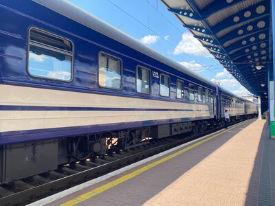 Росія змінила тактику ударів по «Укрзалізниці»: тепер під прицілом ключова ланка перевезень