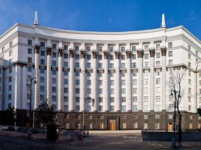 Центральна влада зупинила фінансування всіх капітальних видатків