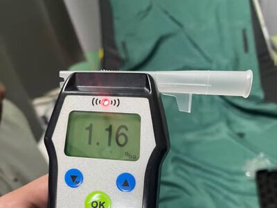 В Івано-Франківську патрульні зупинили нетверезого водія без документів