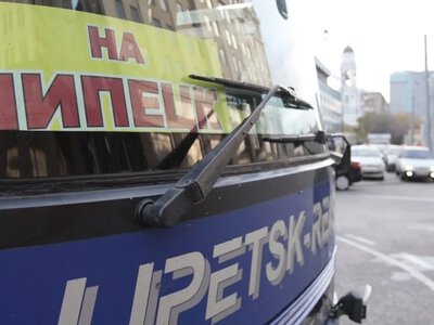 Росіяни масово пересідають на міжміські автобуси через закриття аеропортів